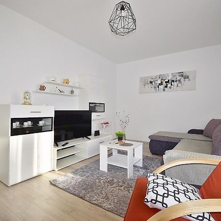 Apartment Navy Near The Beach 普拉 外观 照片